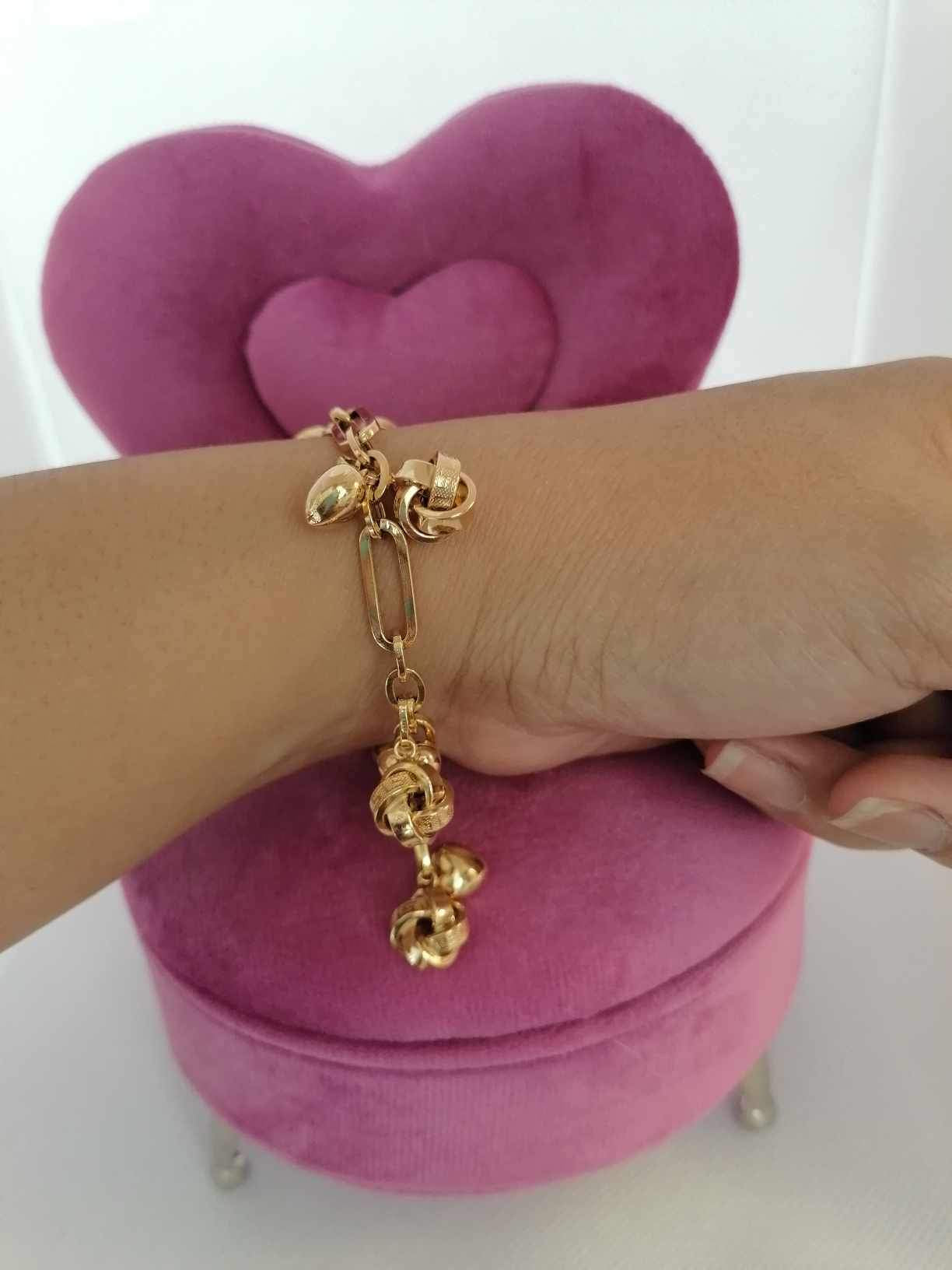 Charm Knot Bracelet